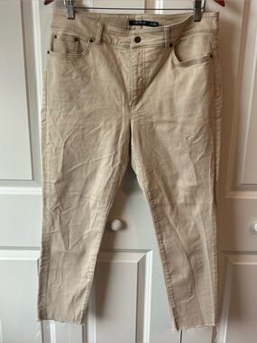 ✨ Lauren Ralph Lauren Cropped Jeans — Size 12 — Khaki/Cream 🤍